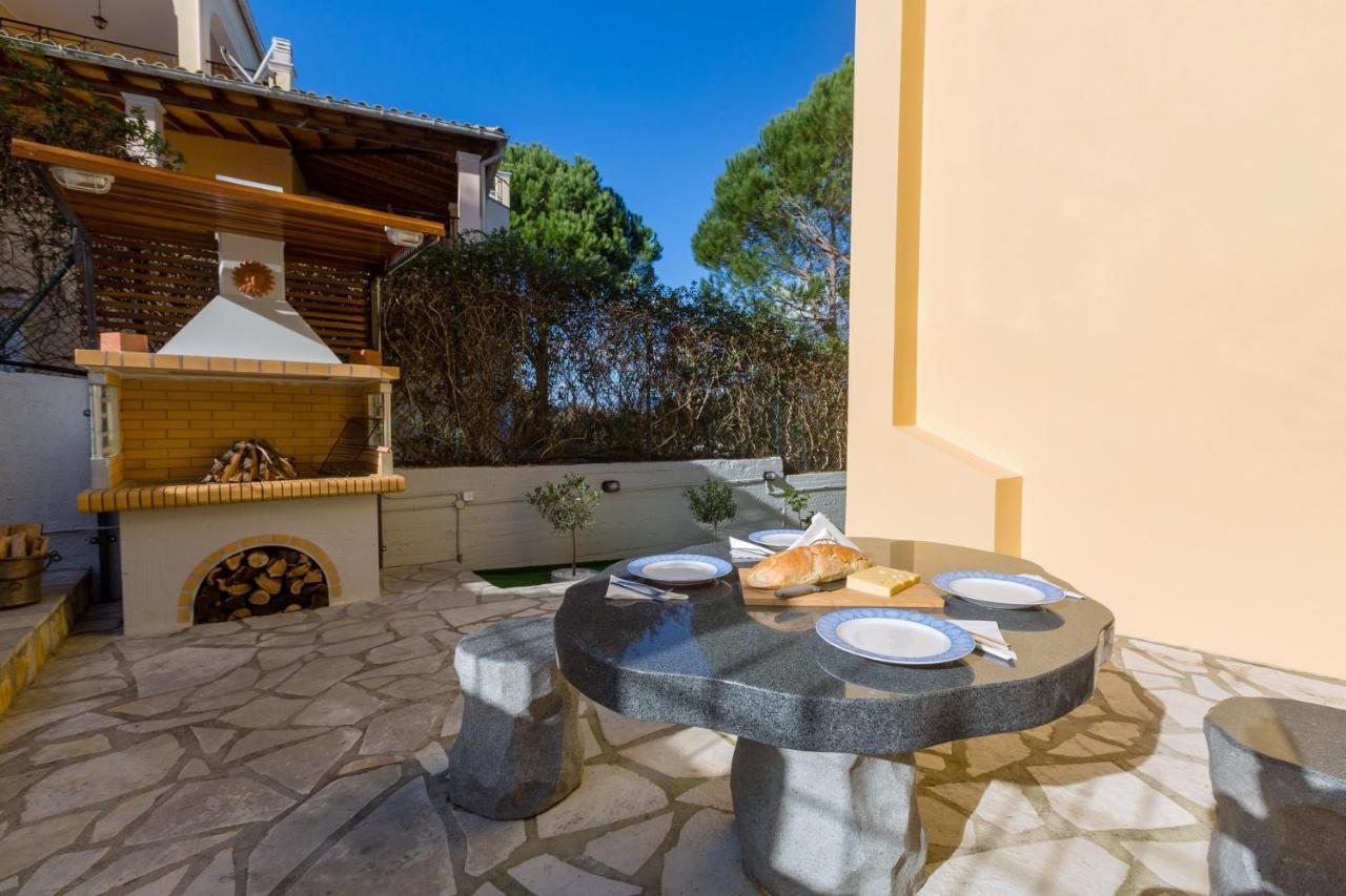 Louisa'S Summer House Kastanéa Exterior photo